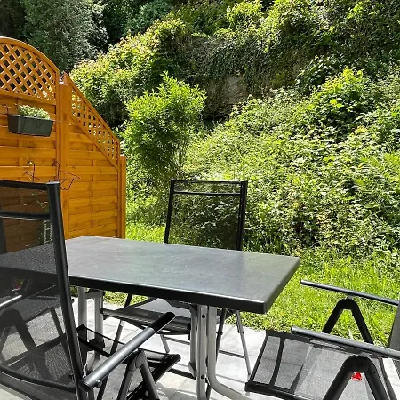 Ruhige Ferienwohnung Mit Schoener Terrasse Apartament Tybinga